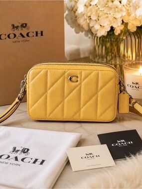 Coach Quilted Leather Camera Bag- Yellow, 💯 Authentic Excellent Condition
